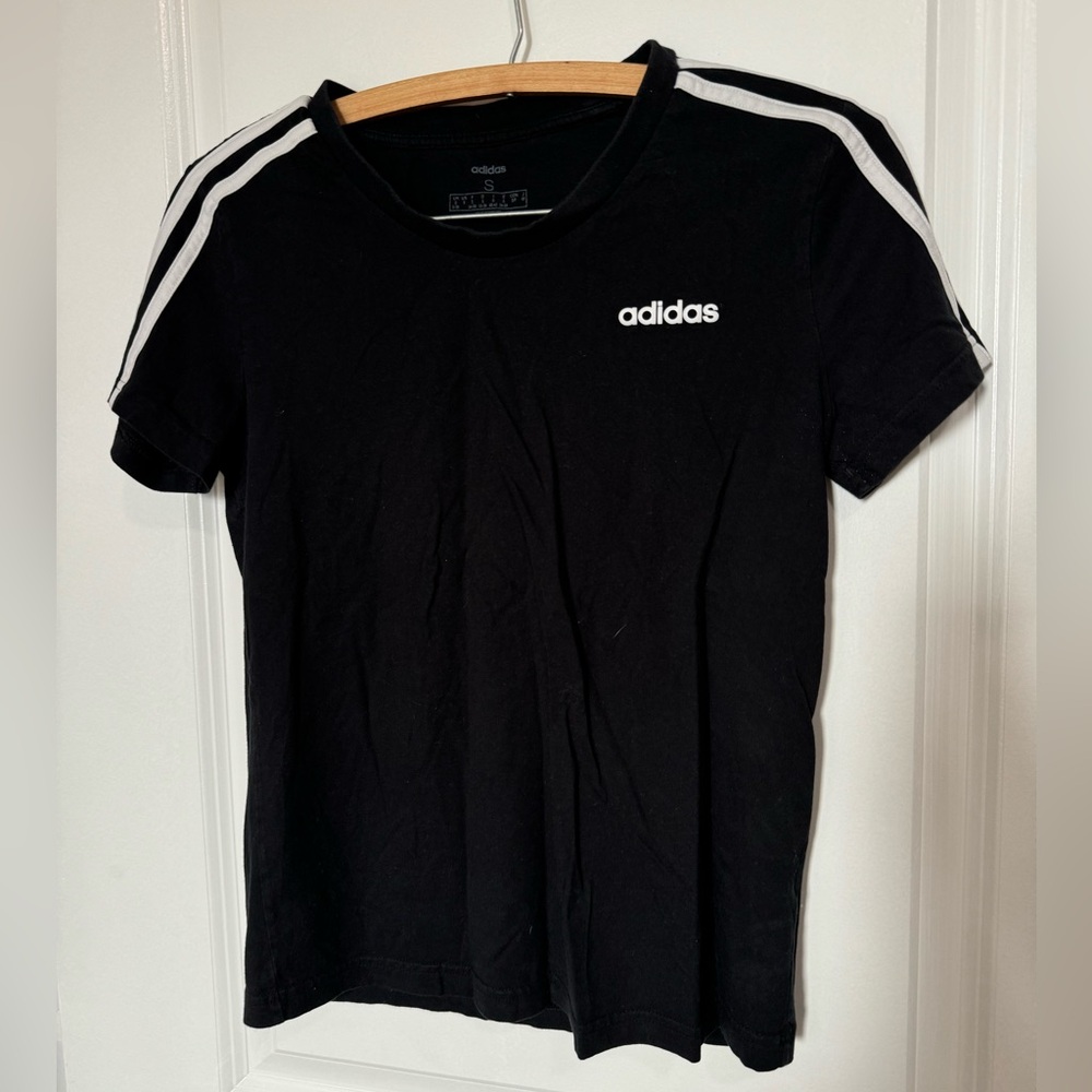 adidas t shirt